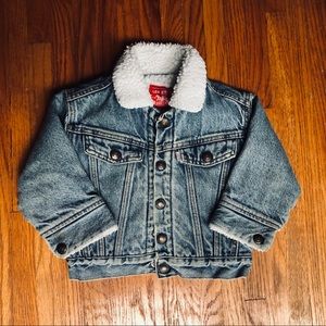 Levi's Unisex Vintage Sherpa Trucker Jacket